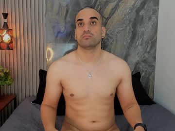 [04-07-23] mike_brown19 record cam show from Chaturbate.com