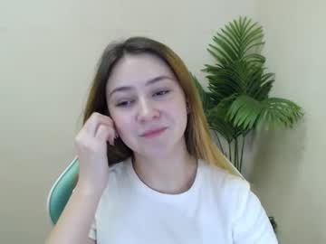 [28-12-24] nebula_waves public webcam from Chaturbate