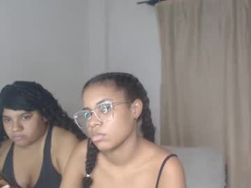 [23-11-22] perverted_girs1 public show video from Chaturbate