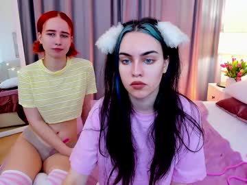 [04-06-23] holy_dolly record public webcam video from Chaturbate