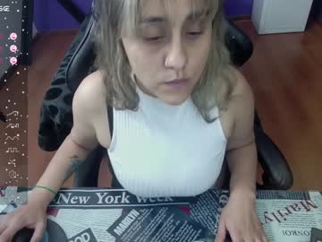 [19-02-24] abril_mayers public show from Chaturbate