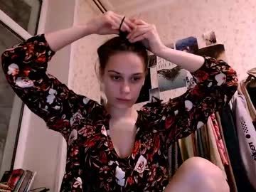 [09-02-22] karrollina chaturbate public show