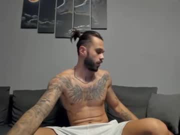 [20-10-22] magicdanny_ chaturbate public show