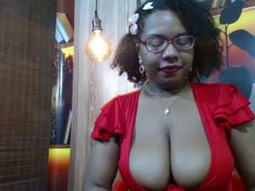 [20-04-23] fiorellabigtist record video with dildo from Chaturbate