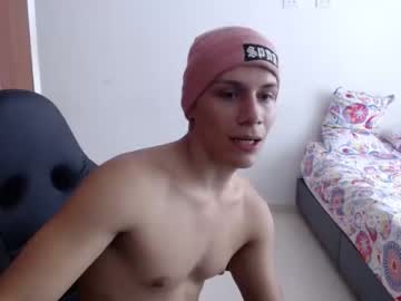 [13-01-22] teren27 chaturbate dildo