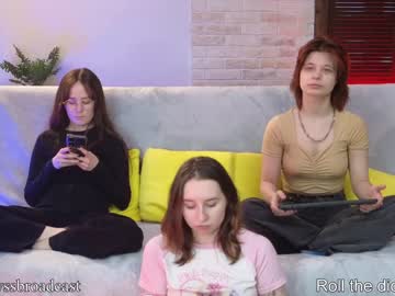 [08-03-24] the_bad_touch_ cam video from Chaturbate
