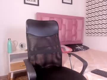 [28-01-23] mailyn_curly private from Chaturbate