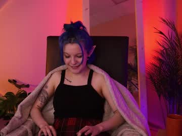 [21-04-23] charmyliss public show from Chaturbate