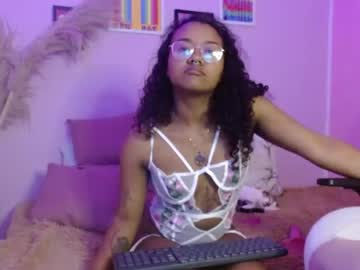 [09-01-23] amira_tay1 webcam show from Chaturbate.com