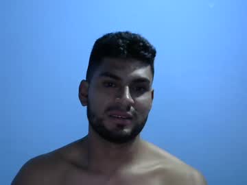 [21-11-22] chilly_red_boys record public webcam from Chaturbate