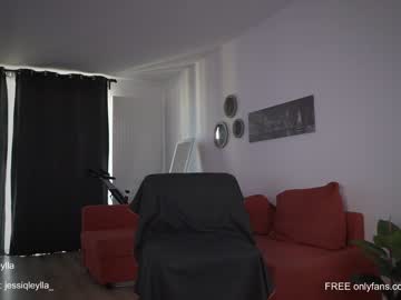 [07-11-23] queen_leylla public webcam from Chaturbate