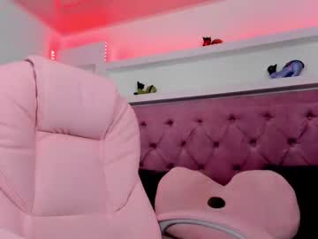 [23-06-22] chloe_thompson_ public show video from Chaturbate.com