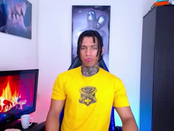 [05-09-23] dwayne_morris show with toys from Chaturbate.com