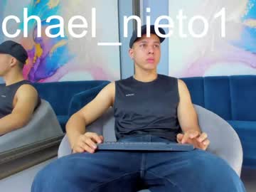 [22-08-23] michaelnieto video with toys from Chaturbate