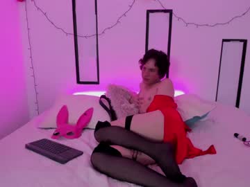 [19-12-23] _little_angel69 public show from Chaturbate