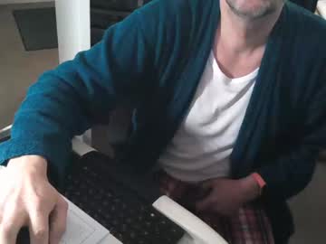 [28-10-23] franciscomalin cam show from Chaturbate.com