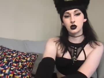 [29-10-22] gothymilky record cam show from Chaturbate