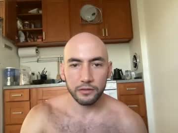 [13-09-22] misterc1ean record blowjob video