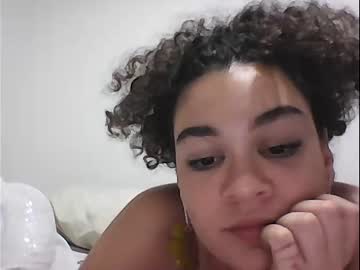 [02-12-22] petite__spinelli video from Chaturbate