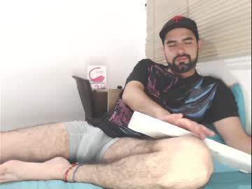 [06-01-22] santiagogomezx record webcam show