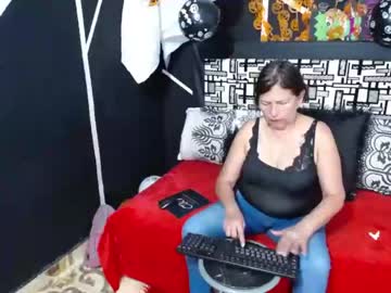 [27-10-23] latinsexymature blowjob show from Chaturbate