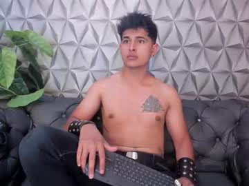 [30-08-23] juanes_ochoa record cam video from Chaturbate.com