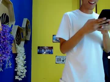 andrew_isaac chaturbate