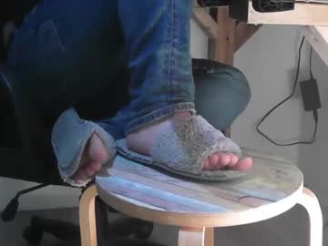 [07-11-22] sirsfeet record blowjob video