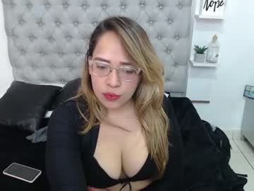 [20-03-23] kendall_sweet21 record webcam video from Chaturbate