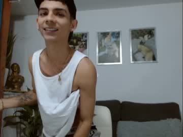 [20-03-23] ian_snake chaturbate show with toys
