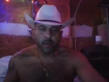 [18-08-22] hisdicksogood public show video from Chaturbate