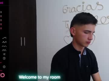 [23-03-24] aron_lx webcam video from Chaturbate