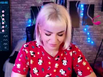 [28-12-22] betty_tyler show with cum from Chaturbate.com