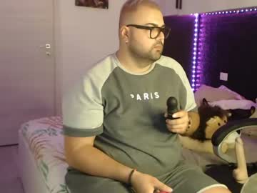 [18-09-22] cicciobear95 cam show from Chaturbate.com