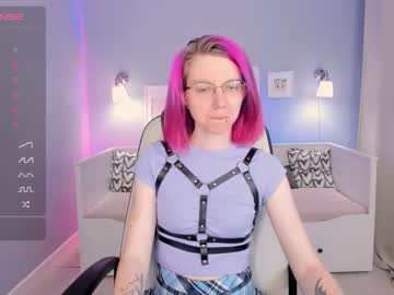 [01-09-23] scarlettrosss record video with dildo