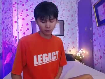 [31-01-24] asiansmokeyxx video with toys