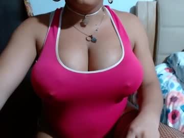 [14-10-22] jeysangy public webcam from Chaturbate