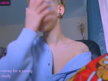 [08-02-23] flora_fi show with toys from Chaturbate