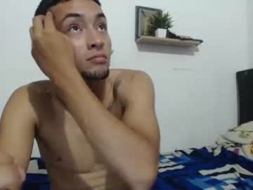 [17-08-22] andrew_bravers show with cum from Chaturbate