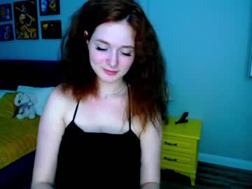 [10-04-22] delightfullady cam video from Chaturbate