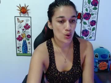 [18-10-23] alyssaxr blowjob video from Chaturbate.com