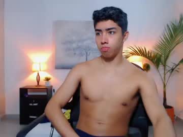 [27-06-22] christopher_lux private show video from Chaturbate.com