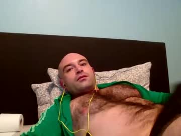 [04-04-23] mini77 video from Chaturbate