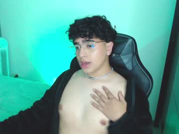 [01-05-24] _nickconnor1 cam show from Chaturbate