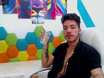 [15-03-22] alexandrodelux video with toys from Chaturbate.com