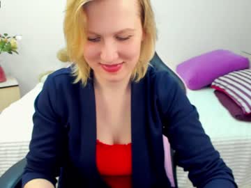 [18-04-22] babe_moon cam show from Chaturbate