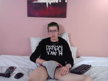 [27-01-22] andy_taylor_ show with toys from Chaturbate