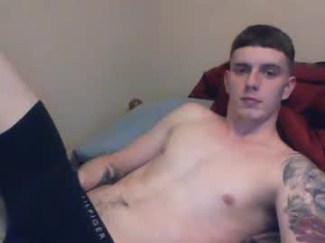 [08-11-22] tattedstraightboy cam video from Chaturbate.com