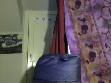 [04-01-22] cloudyedger video with dildo from Chaturbate.com