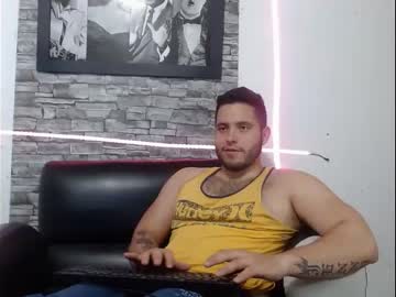[27-03-22] the_king_grey premium show from Chaturbate